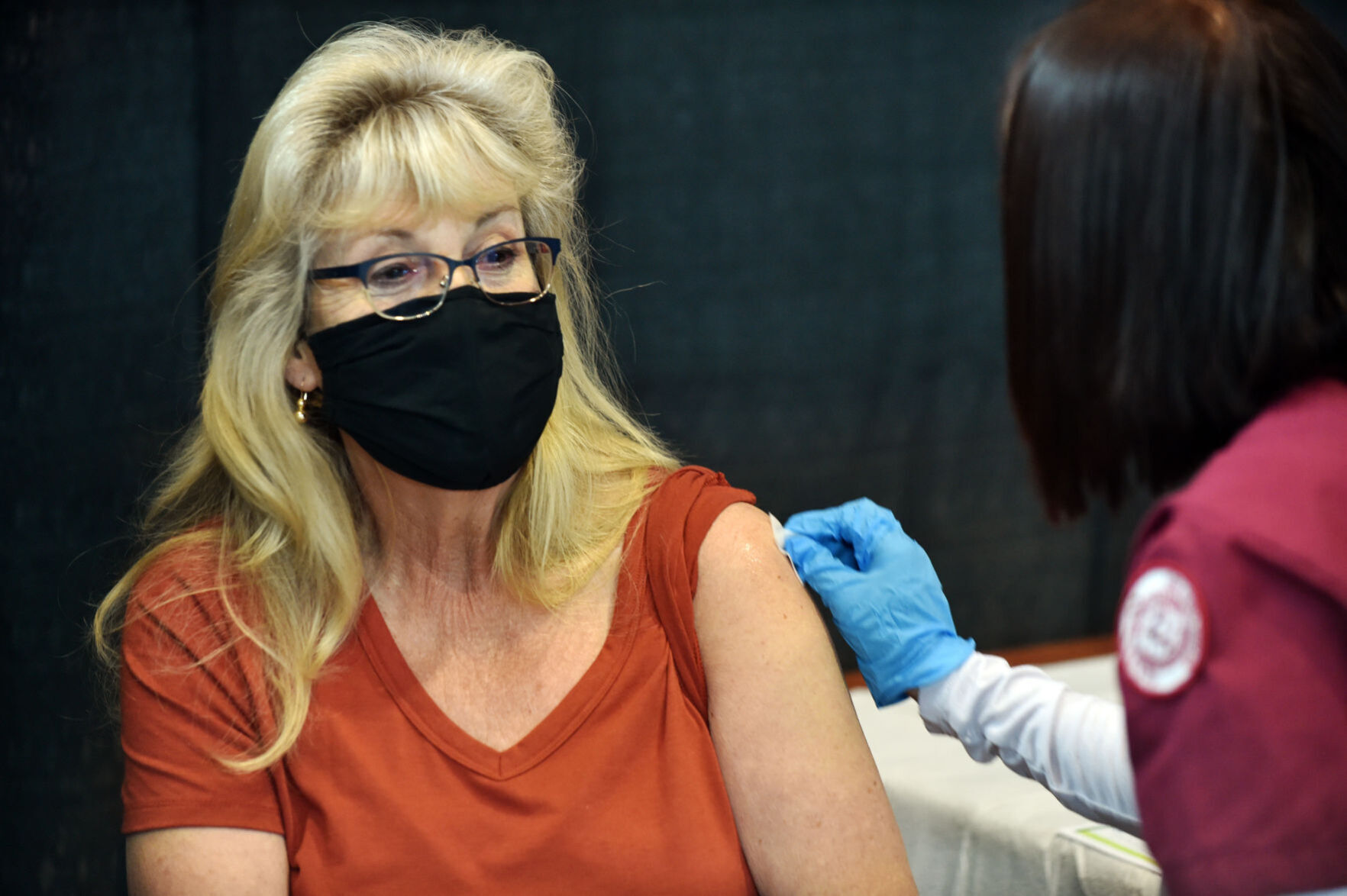 Cleaning before the needle